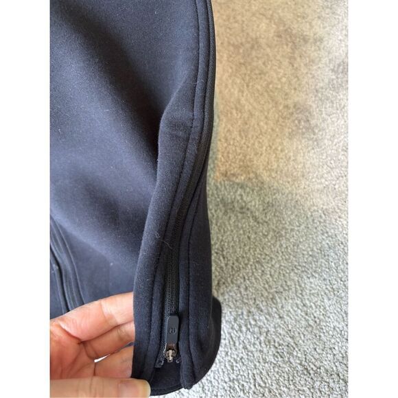 NEW Lululemon Long Horizons Hoodie jacket, XS $170 - Picture 3 of 8